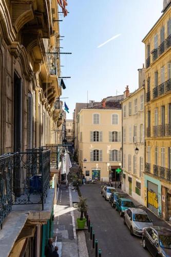 IMHOST - Appartement luxueux climatisé -Marseille -Le Panier