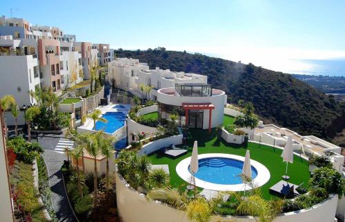 Bazén v ubytovaní Marbella Resort Samara By Houselogy alebo v jeho blízkosti