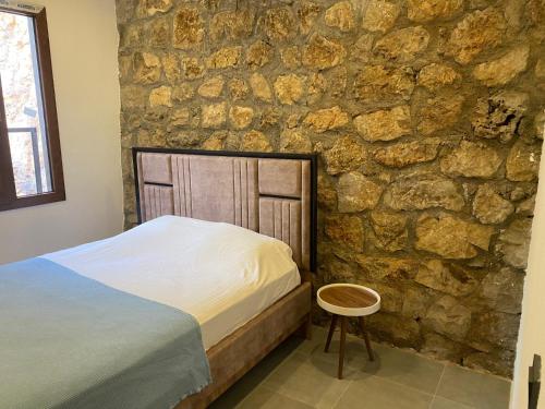 Kép Lovely Stonehouse with Pool and Backyard in Izmir szállásáról Gaziemirben a galériában