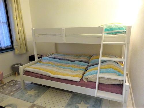 Cama o camas de una habitación en Ferienanlage Waschbär Country