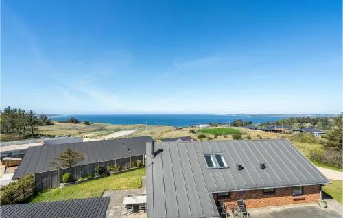 Awesome home in Struer with WiFi and 3 Bedrooms picture