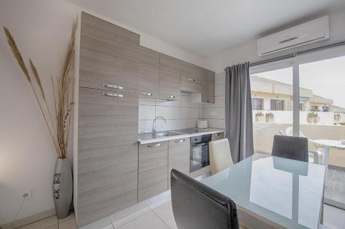 Fotografie z fotogalerie ubytování Mareverde Poolview Studio O006 v destinaci Adeje
