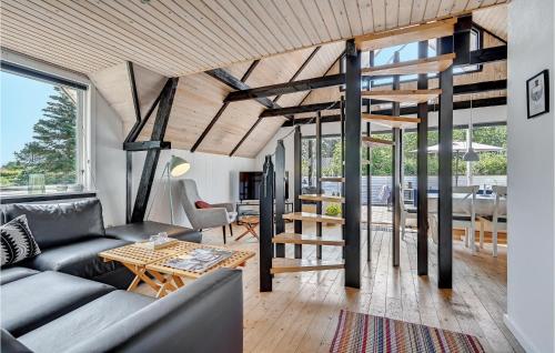 Fotografie z fotogalerie ubytování Two-Bedroom Holiday Home In Glesborg v destinaci Glesborg