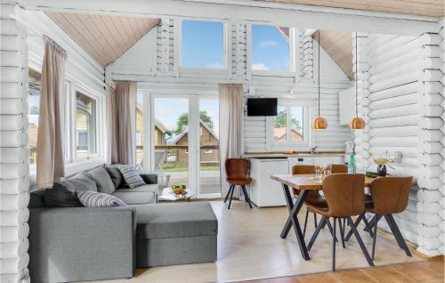 Χώρος καθιστικού στο Stunning Home In Tranekær