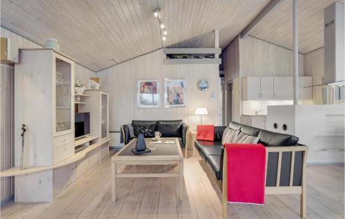 Posezení v ubytování 4 Bedroom Nice Home In Hadsund