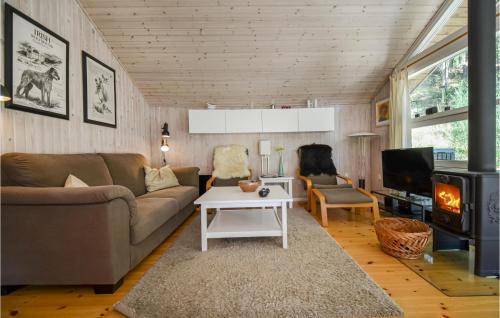 Posezení v ubytování One-Bedroom Holiday Home In Ebeltoft