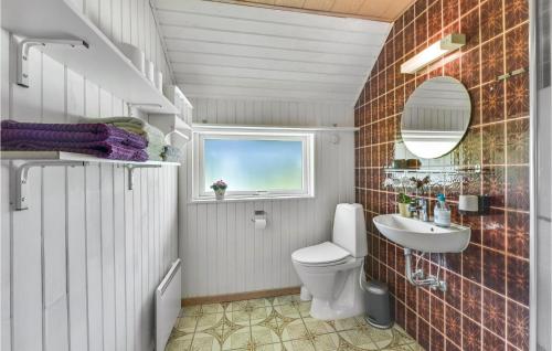 Koupelna v ubytování Gorgeous Home In Rm With Wifi