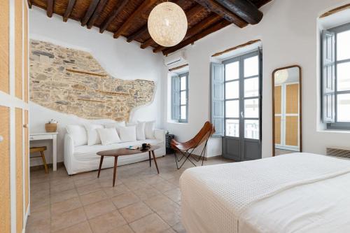 Posteľ alebo postele v izbe v ubytovaní Venghera Naousa Apartment in the heart of Naousa