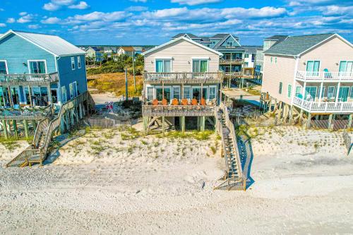 an aerial view of houses on the beach at Seashore's Best in North Topsail Beach