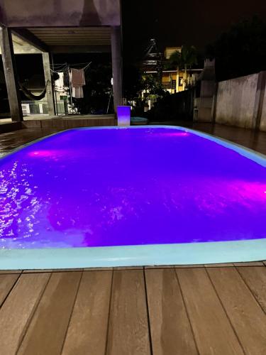 Πισίνα στο ή κοντά στο Casa com PISCINA, APENAS 350 metros da praia!