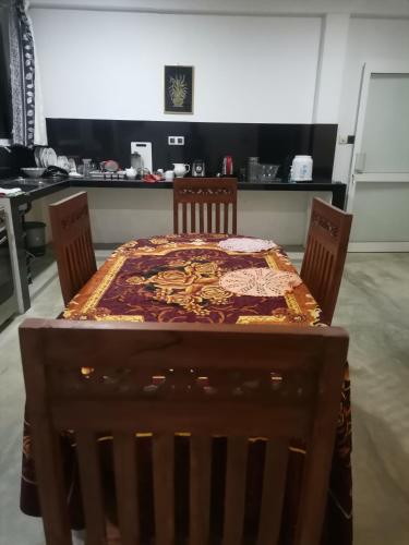 Virtuvė arba virtuvėlė apgyvendinimo įstaigoje Ceylon Ramble Villa