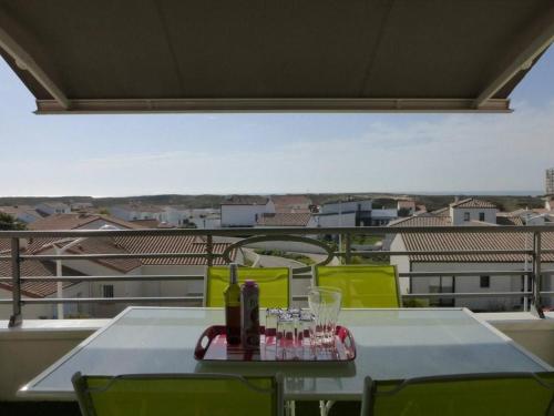 Appartement 2 pièces avec balcon, parking et proche plage à Saint-Gilles-Croix-de-Vie - FR-1-224-587