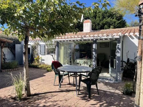 Maison en impasse proche plage et port, jardin clos, barbecue, 4 couchages à Noirmoutier - FR-1-224B-523