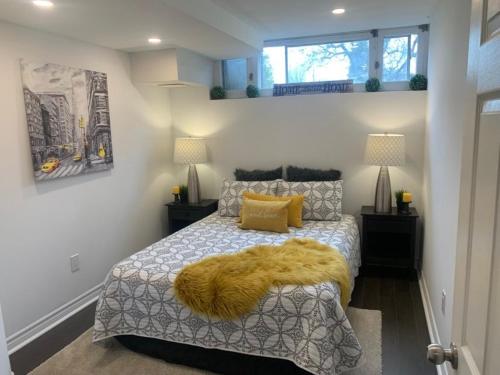 Beautiful 1 Bedroom Basement Apartment in Toronto