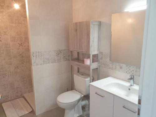 Fotografia z galérie ubytovania appartement meublé parking gratuit 2 nuits minimum v destinácii Montaigu-Vendée