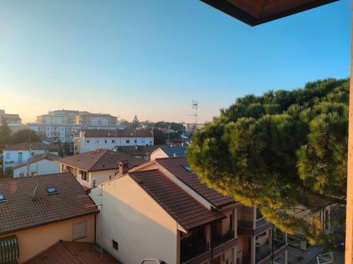 an overhead view of a city with houses and trees at Attico a 2 passi dalla stazione e centro storico in Ravenna