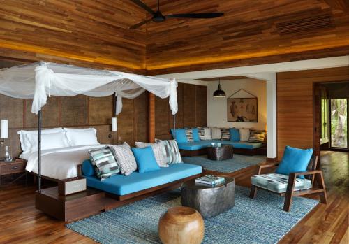 Posezení v ubytování Six Senses Zil Pasyon, Seychelles