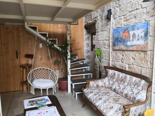1 bedroom studio double bed batroun old souk – Photos 3