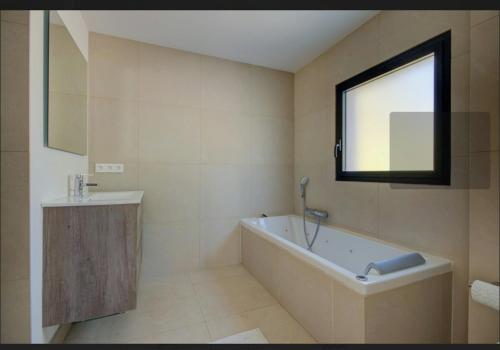 Et badeværelse på VILLA CLARA