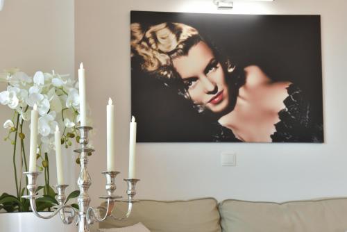 MM Luxury Apartments DIAMOND & SILVER