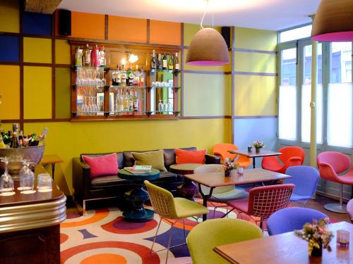 Hôtel du Petit Moulin, Haute Couture hotel by Lacroix photo 26