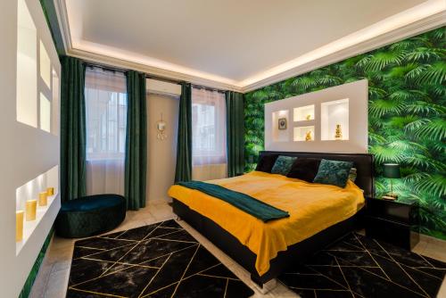 Postel nebo postele na pokoji v ubytování Andrássy Avenue Exclusive