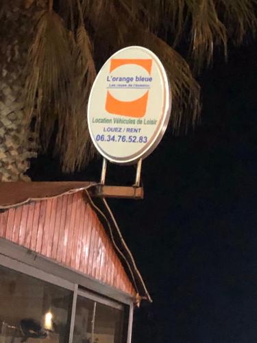Πιστοποιητικό, βραβείο, πινακίδα ή έγγραφο που προβάλλεται στο Luxurious house in Morocco overlooking the Mediterranean Sea