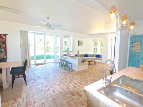 Superb Vilamoura Villa 5 Bedrooms Villa Azul Walking Distance To Marina