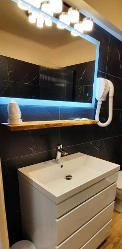 Ένα μπάνιο στο Hôtel Chastellares