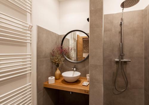 A bathroom at Tenuta San Martino