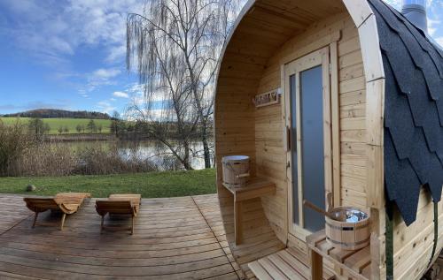 Příroda nedaleko luxury tent