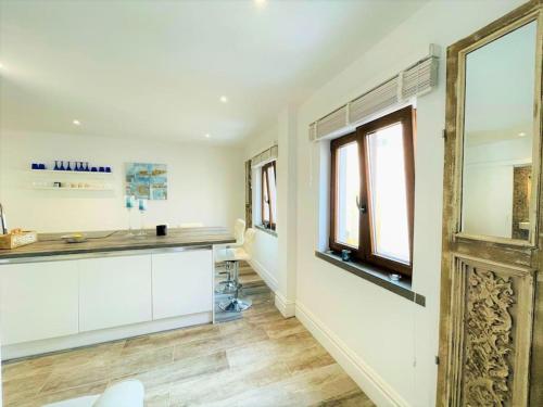 Summer Breeze Apartment, in the Historic Centre of Lagos