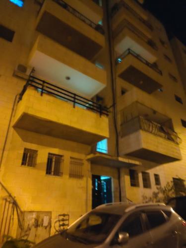 Photo de la galerie de l'établissement Fully Furnished Apartment in Bethlehem Center, à Bethléem