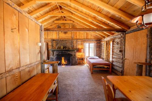 Katil atau katil-katil dalam bilik di The Meeker Park Lodge