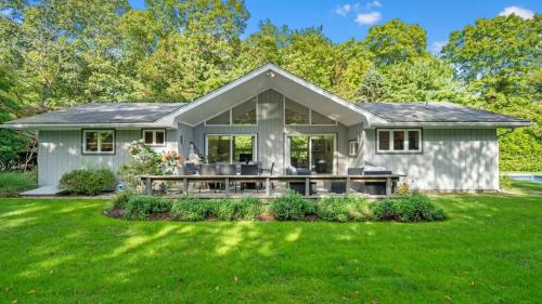 Deep Six Serene Retreat – Photos 3
