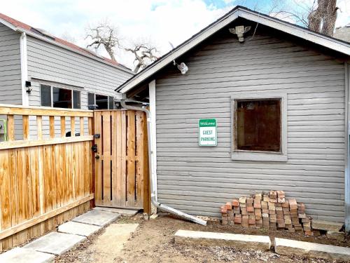 633 Mathews St – Photos 2