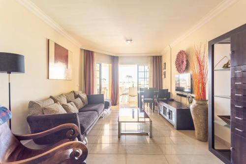 Terrazas Del Duque Sunset Apartment