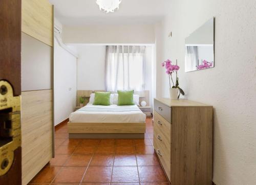 Posteľ alebo postele v izbe v ubytovaní Luchana Apartment