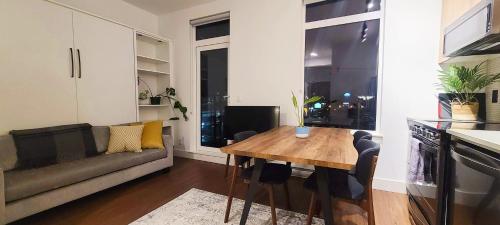 Ironworks Studio by IRIS PROPERTIES! – Photos 3