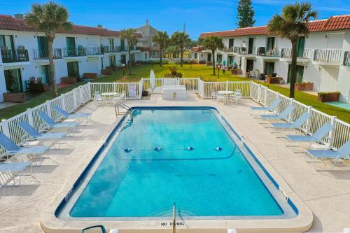 Costa Del Sol, Unit 44 – Photos 3
