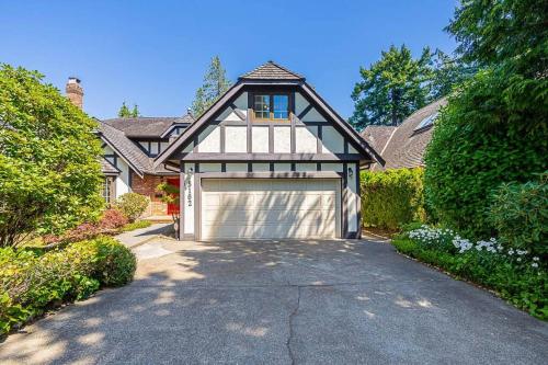 West Vancouver Single house