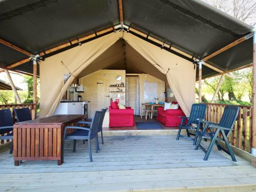 Safari Tent – Photos 2