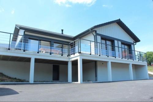 Very nice 90m with garden in Gérardmer