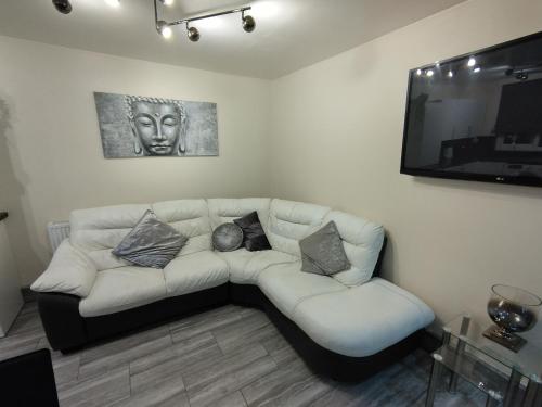 Queens Holiday Apartment – Photos 3