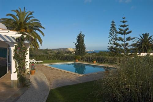 Villa Camena, private pool, sea view, residential area outside of the village Praia da Luz