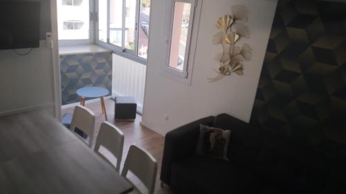 T3 Duplex, centre port, clim, garage, piscine photo 17
