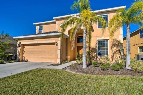 Resort Perks & Gas Grill: Spacious Davenport Haven photo 43