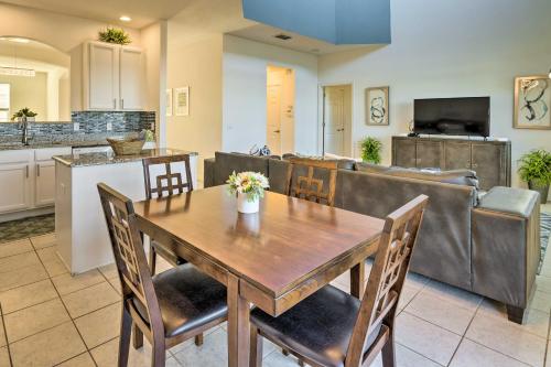 Resort Perks & Gas Grill: Spacious Davenport Haven photo 16