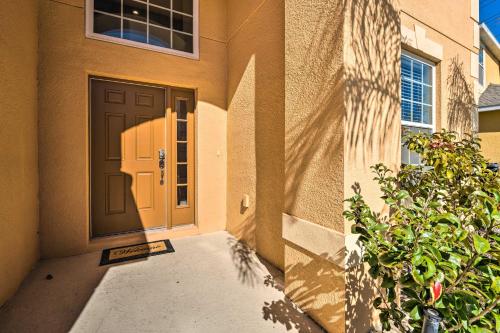 Resort Perks & Gas Grill: Spacious Davenport Haven photo 41