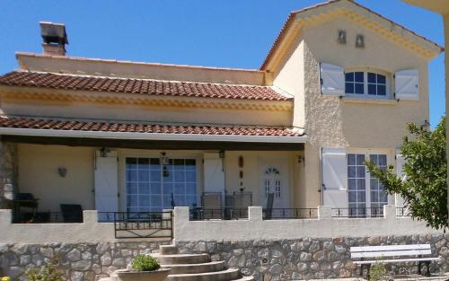 Le gite valerie a mazaugues